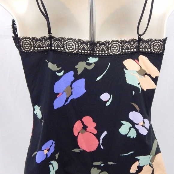 Calvin Klein floral camisole - Picture 2 of 5
